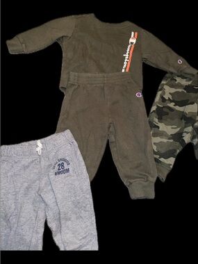 Assorted name brand USED baby bundle Champion/Granimal ETC… SZ-18M